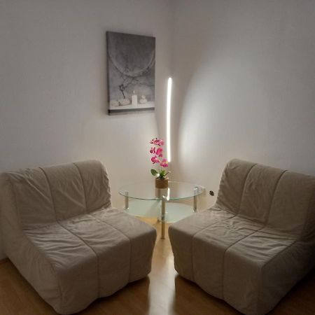 Apartment Near Downtown Vienna Esterno foto