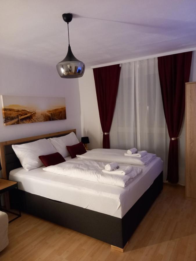 Apartment Near Downtown Vienna Esterno foto